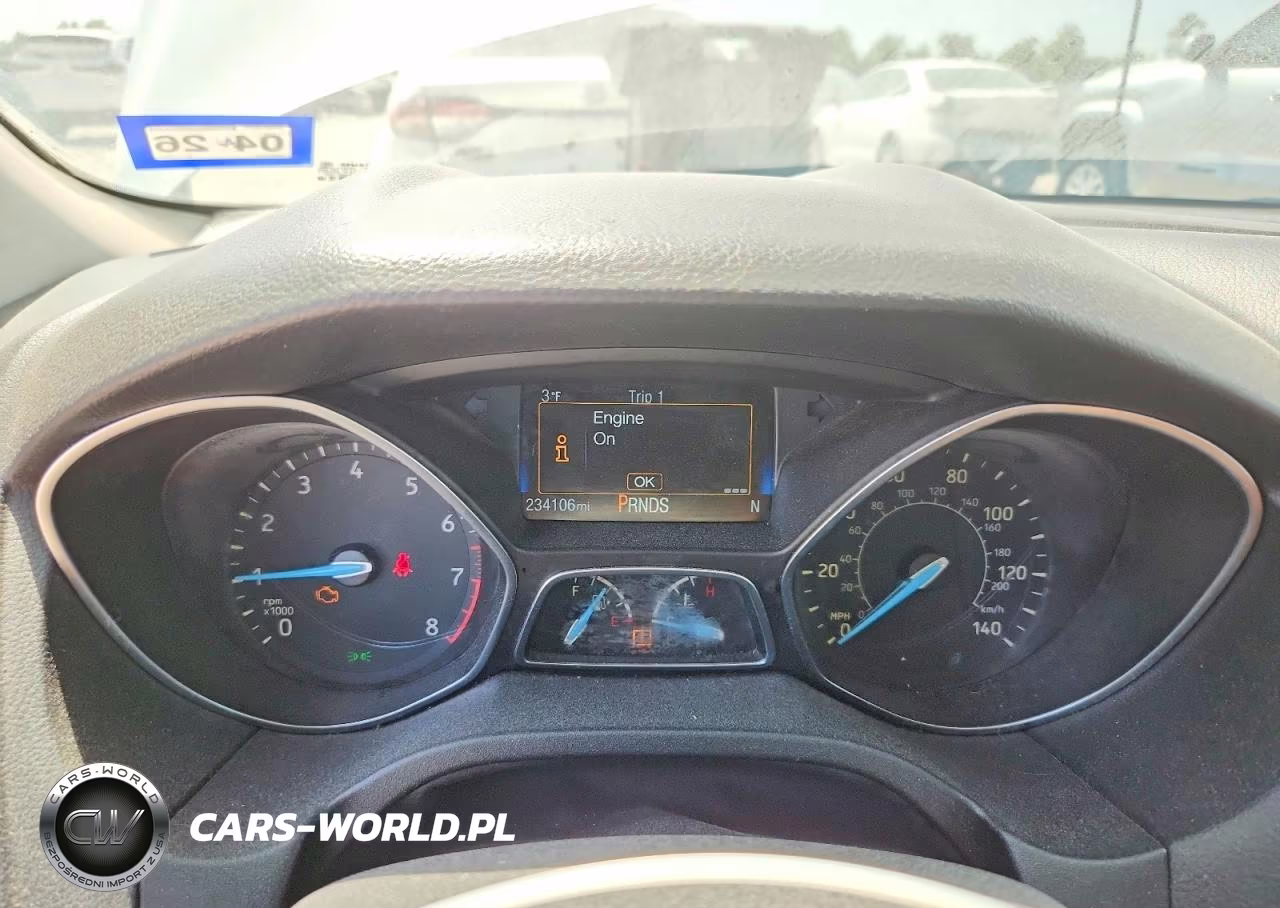 2016 Ford Focus Se VIN:1FADP3K24GL259697 - 9