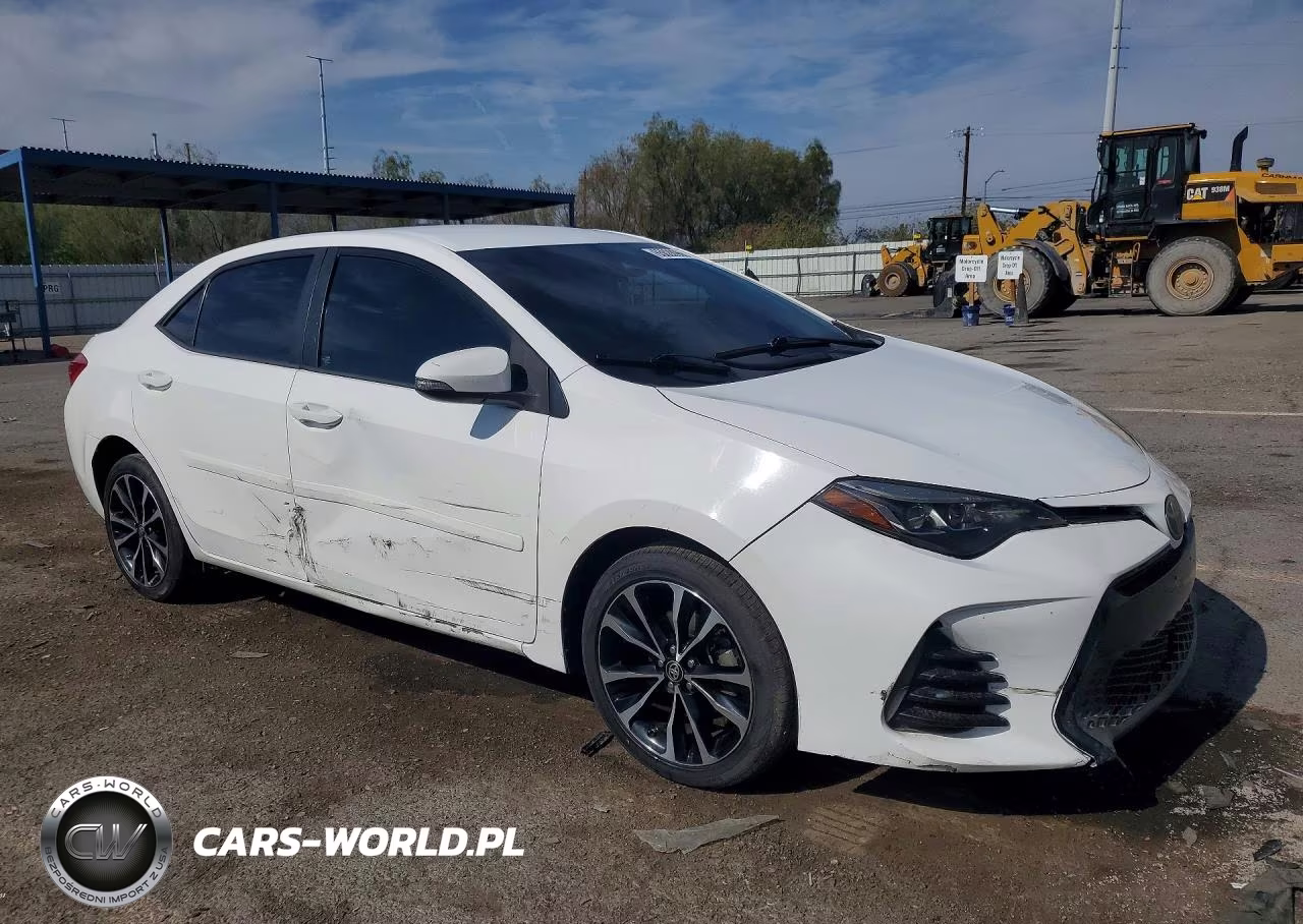 2017 Toyota Corolla Se VIN:2T1BURHEXHC843495 - 4