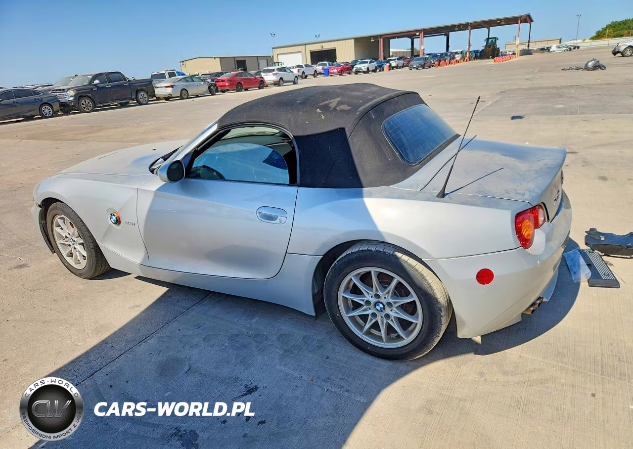 2004 BMW Z4 2.5 VIN:4USBT33514LS50855 - 2
