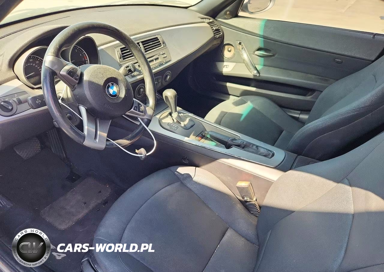 2004 BMW Z4 2.5 VIN:4USBT33514LS50855 - 8