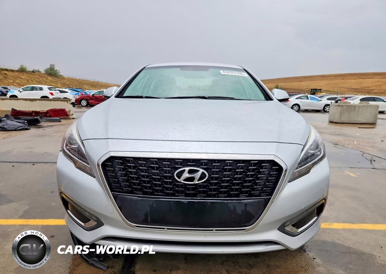 2017 Hyundai Sonata Hybrid Limited VIN:KMHE34L16HA056051 - 5