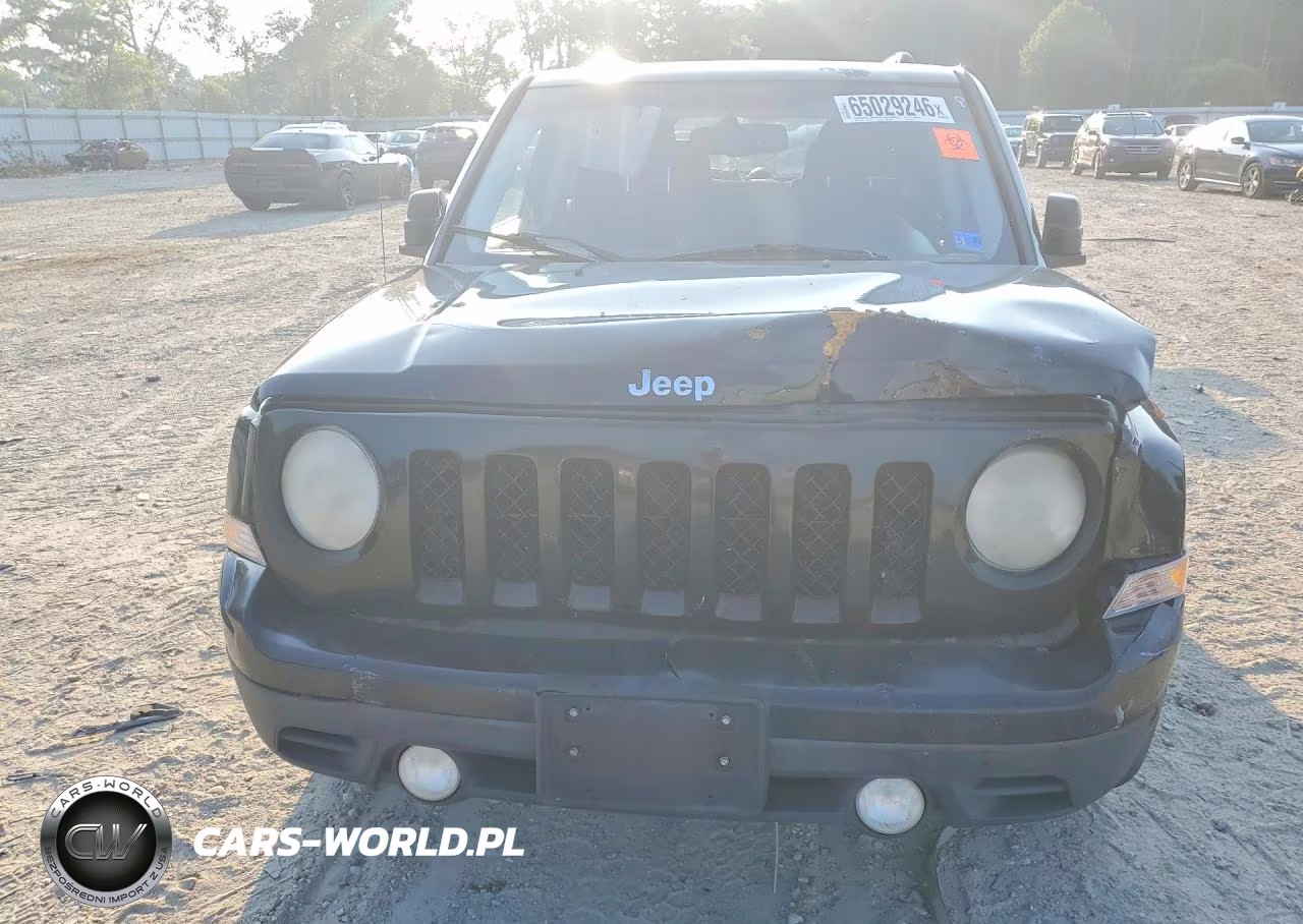2013 Jeep Patriot Latitude VIN:1C4NJPFB9DD116638 - 5