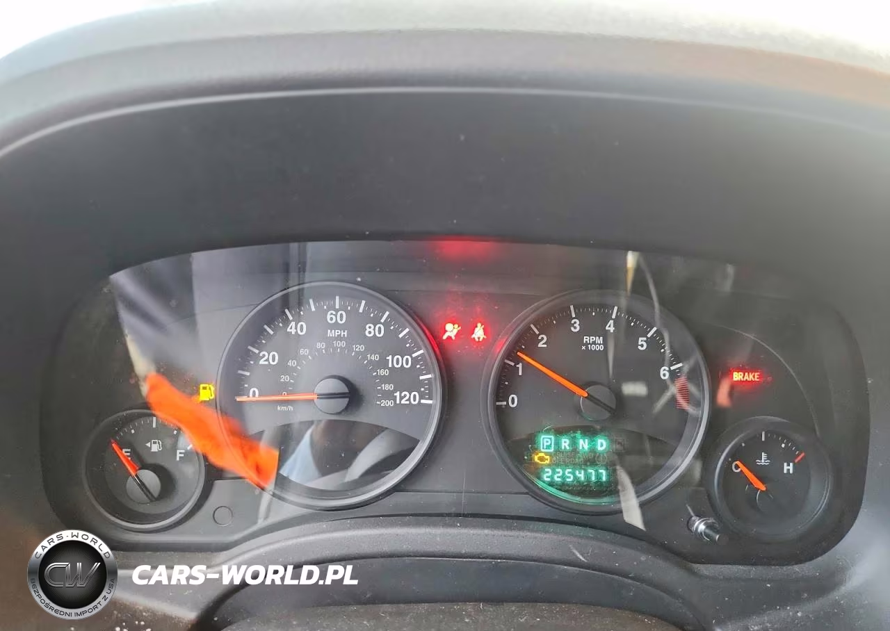 2013 Jeep Patriot Latitude VIN:1C4NJPFB9DD116638 - 9