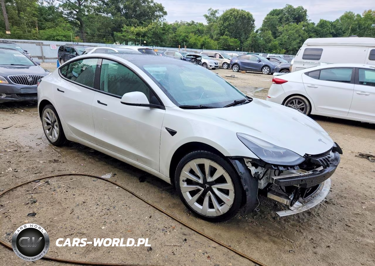2022 Tesla Model 3 VIN:5YJ3E1EB5NF289738 - 4