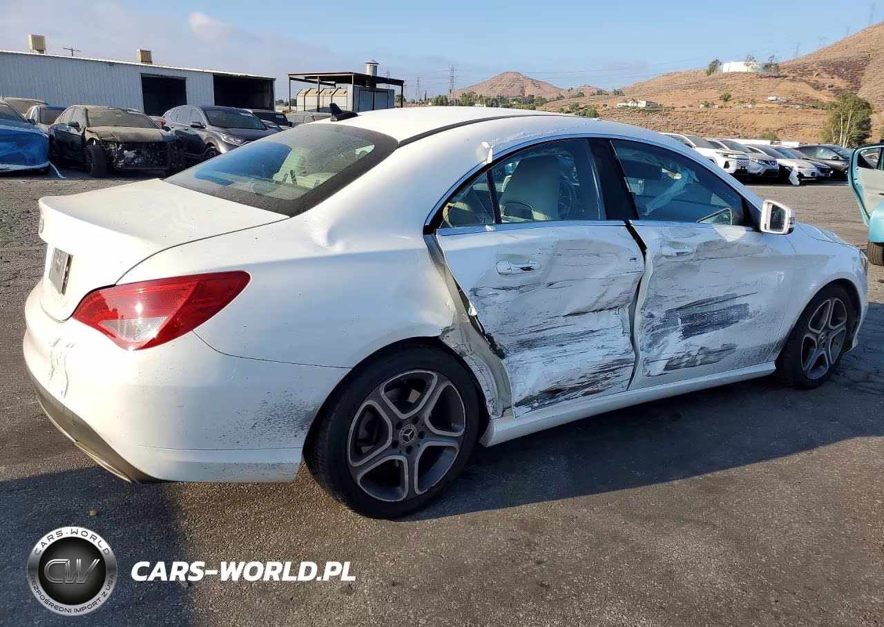 2018 Mercedes-Benz Cla 250 VIN:WDDSJ4EB6JN683338 - 3