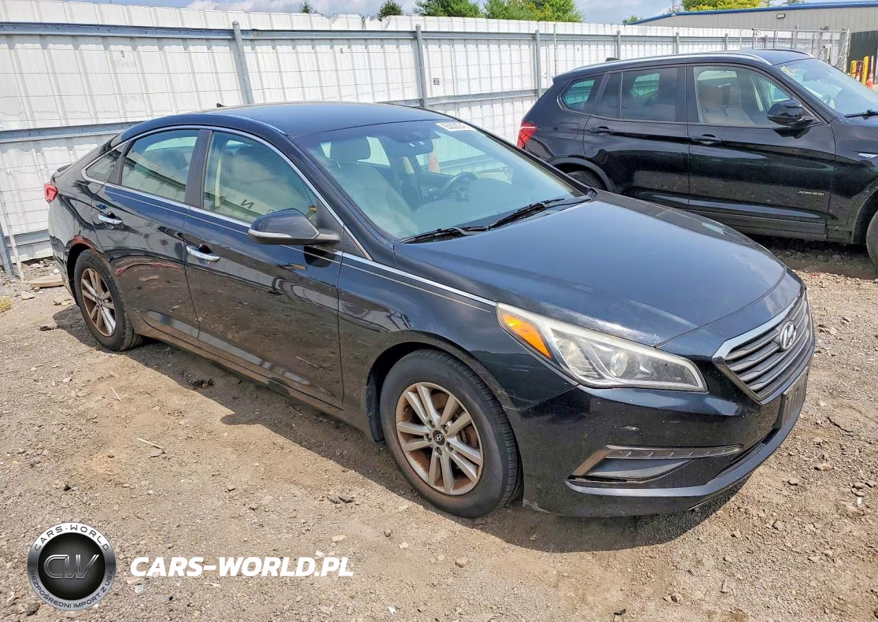 2015 Hyundai Sonata VIN:5NPE24AA8FH112443 - 4