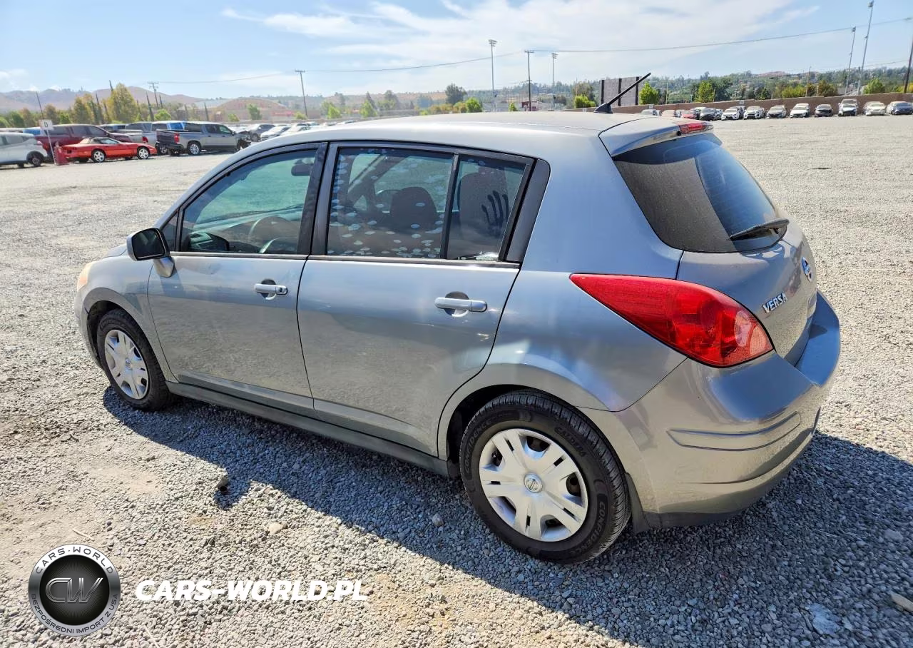 2010 Nissan Versa Hatchback 1.8 S VIN:3N1BC1CP5AL435876 - 2
