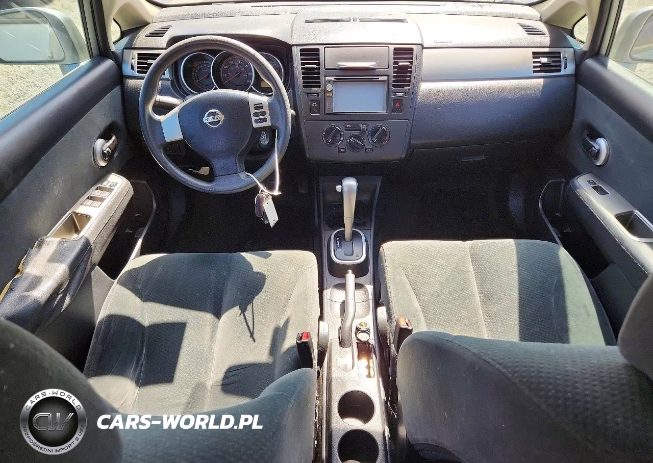 2010 Nissan Versa Hatchback 1.8 S VIN:3N1BC1CP5AL435876 - 8