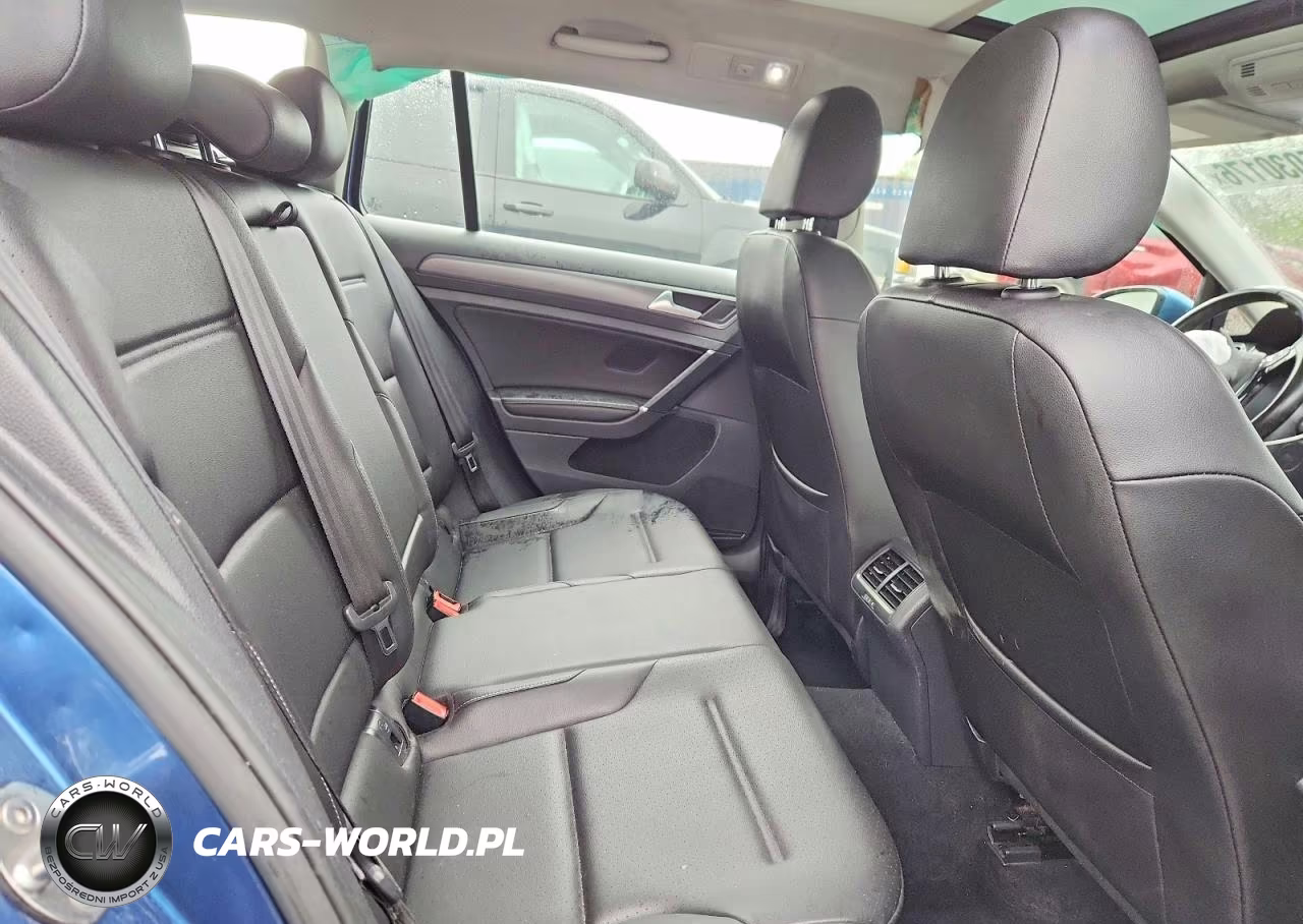 2018 Volkswagen Golf Sportwagen S VIN:3VWD17AUXJM751711 - 11