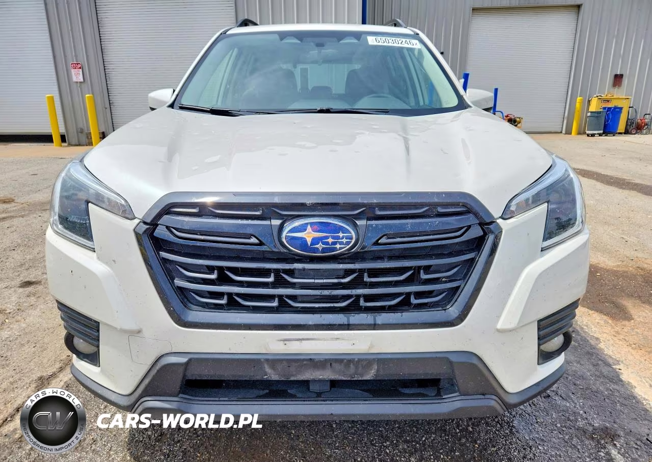 2023 Subaru Forester Premium VIN:JF2SKADC5PH448583 - 5