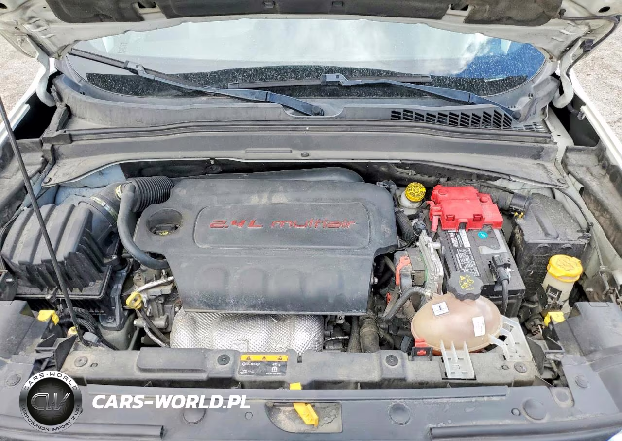 2018 Jeep Renegade Latitude VIN:ZACCJABBXJPH83693 - 11