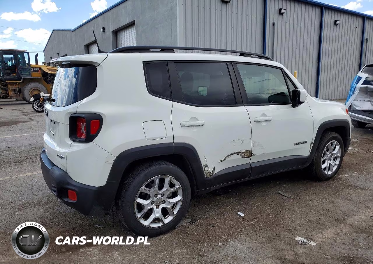 2018 Jeep Renegade Latitude VIN:ZACCJABBXJPH83693 - 3