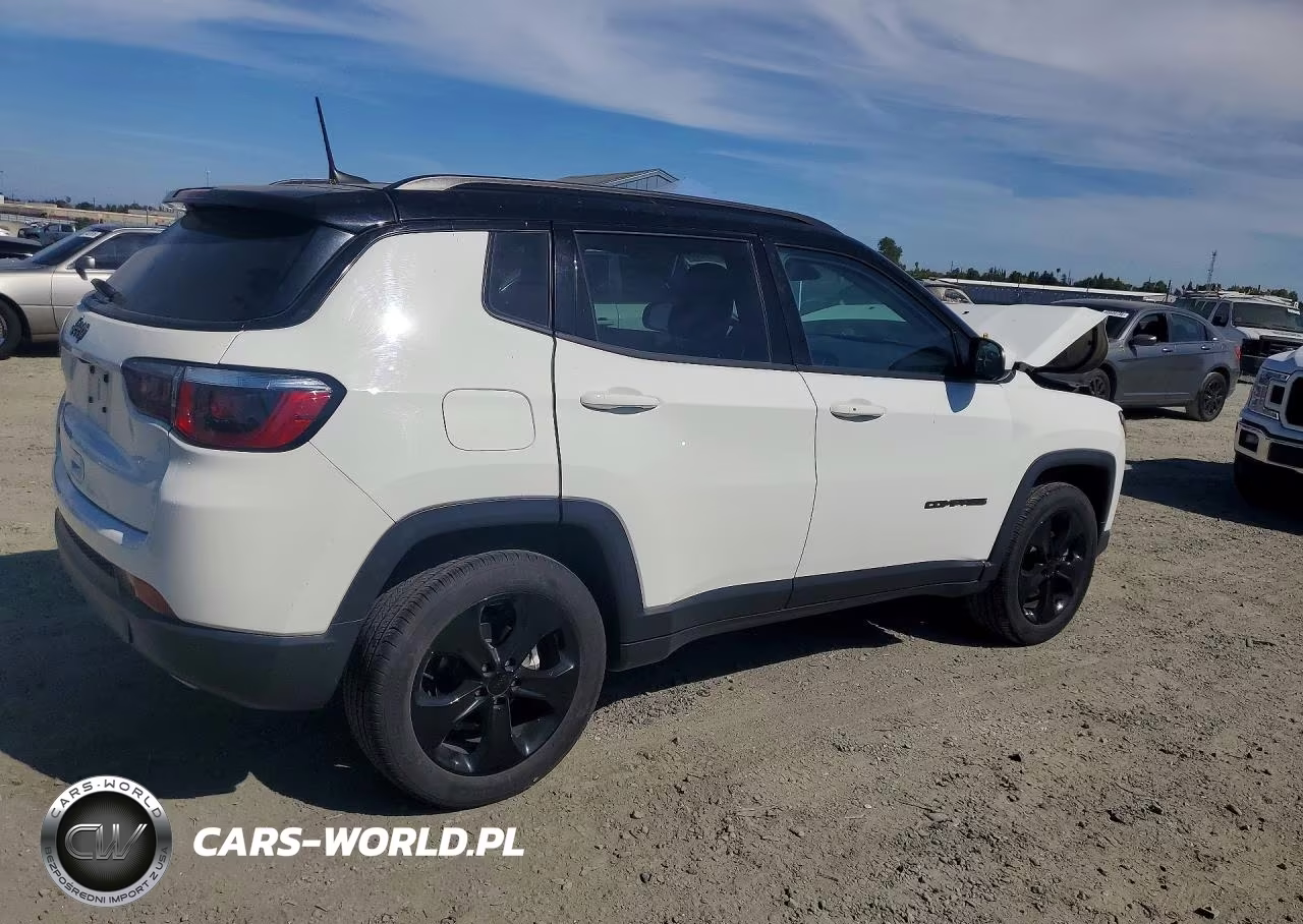 2020 Jeep Compass Latitude VIN:3C4NJDBB8LT242731 - 3
