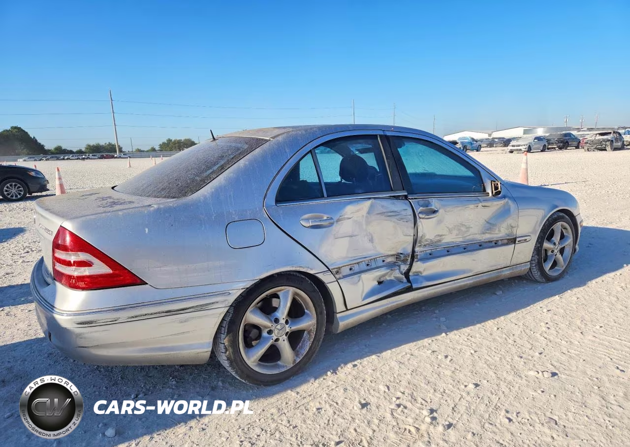 2005 Mercedes-Benz C 230K Sport Sedan VIN:WDBRF40J45F564484 - 3