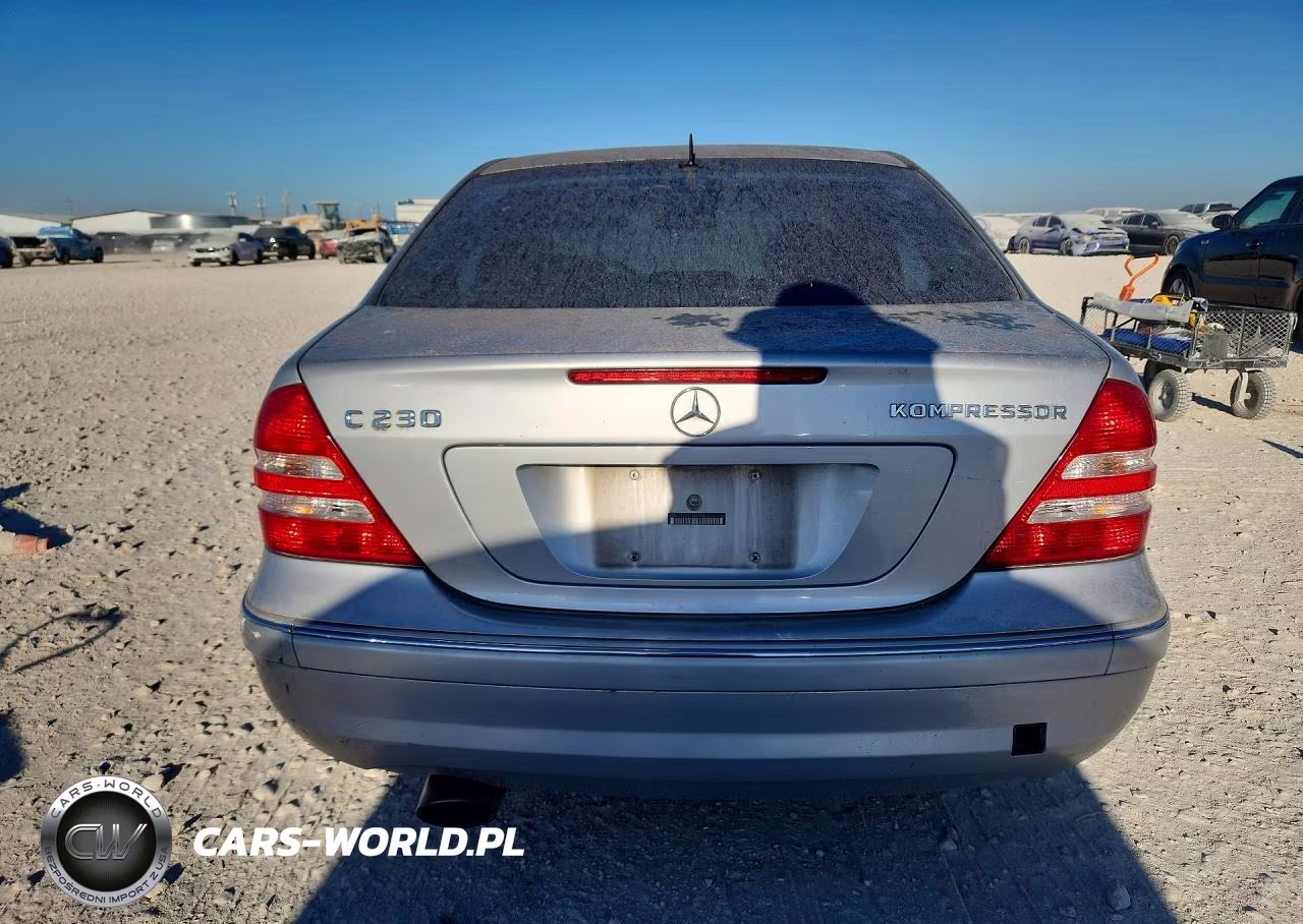 2005 Mercedes-Benz C 230K Sport Sedan VIN:WDBRF40J45F564484 - 6