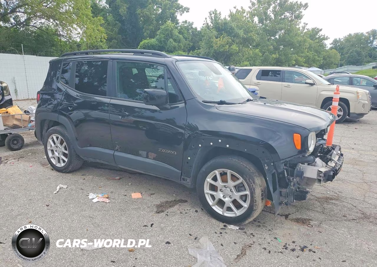 2019 Jeep Renegade Latitude VIN:ZACNJABB1KPK04789 - 4
