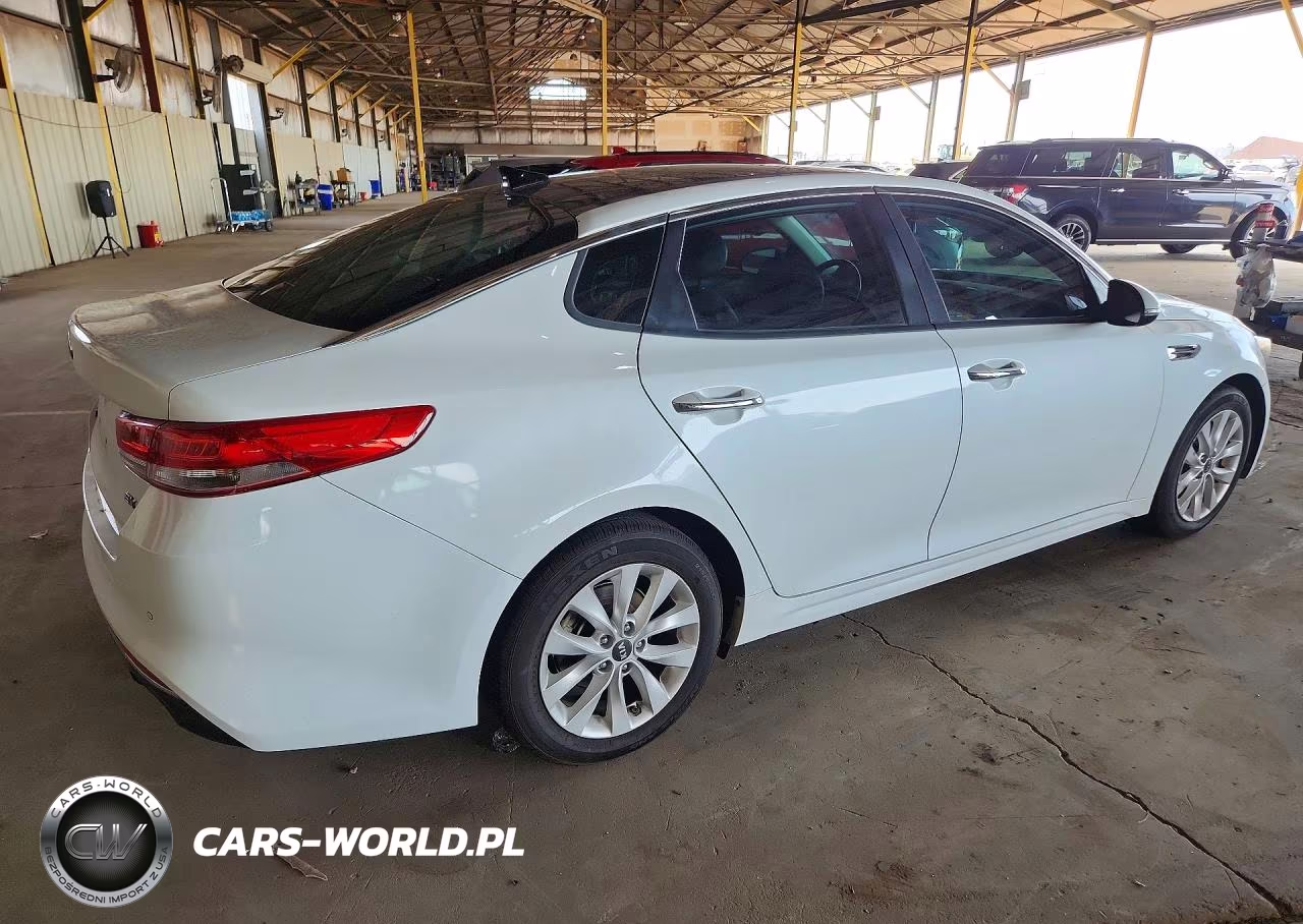 2016 Kia Optima Ex VIN:5XXGU4L32GG012675 - 3