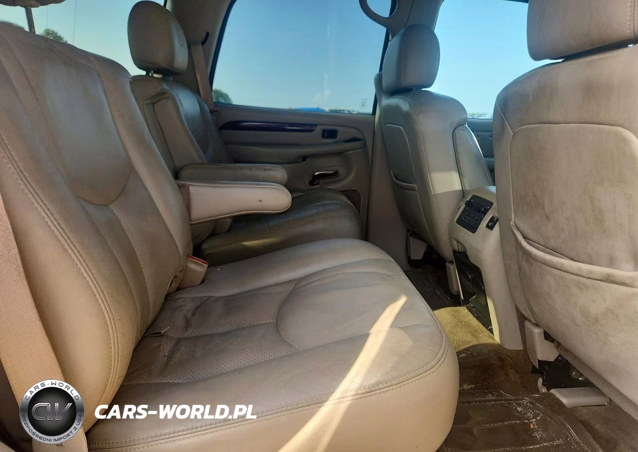 2005 Cadillac Escalade Luxury VIN:1GYEC63T05R122330 - 11