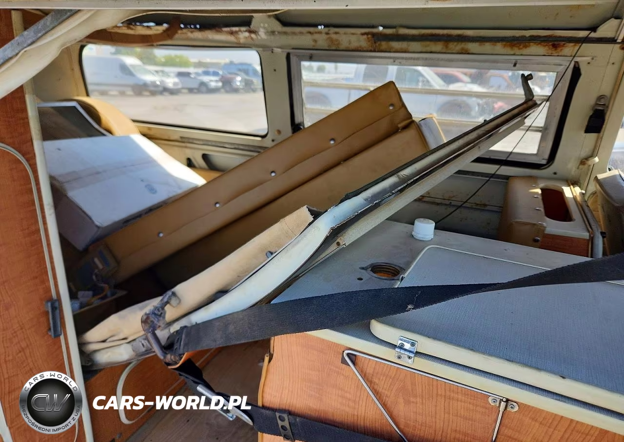 1969 Volkswagen Bus VIN:239025036 - 13