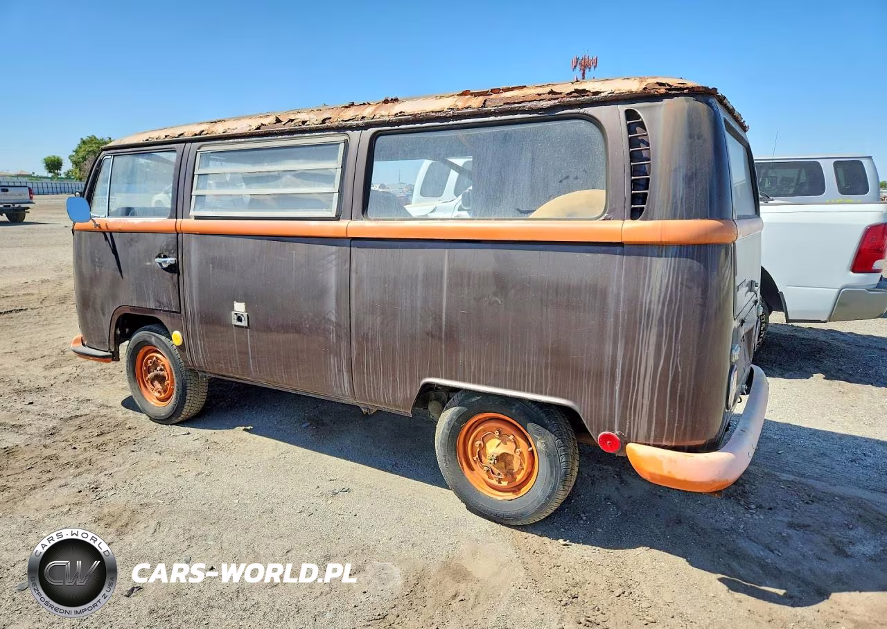 1969 Volkswagen Bus VIN:239025036 - 2