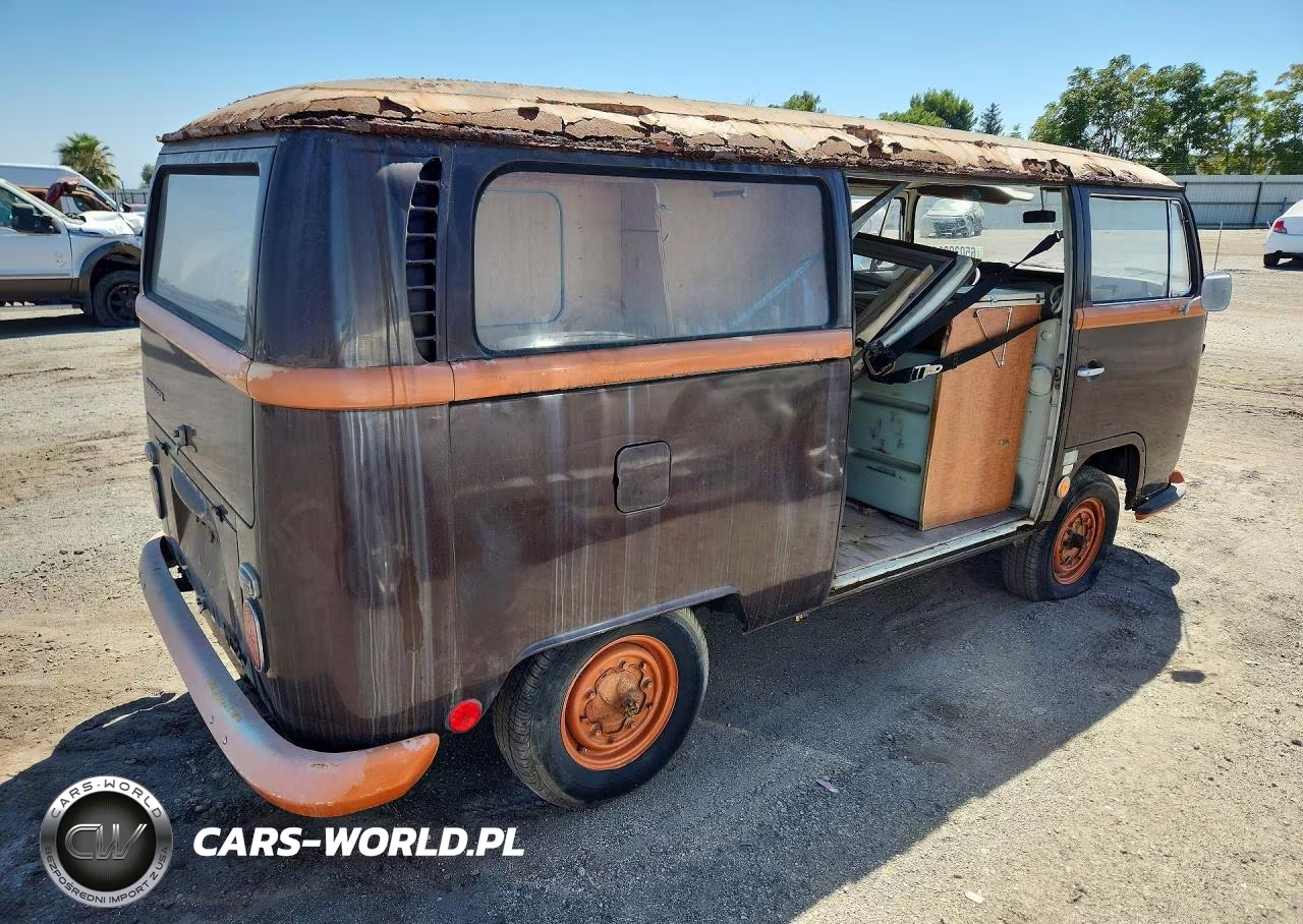1969 Volkswagen Bus VIN:239025036 - 3