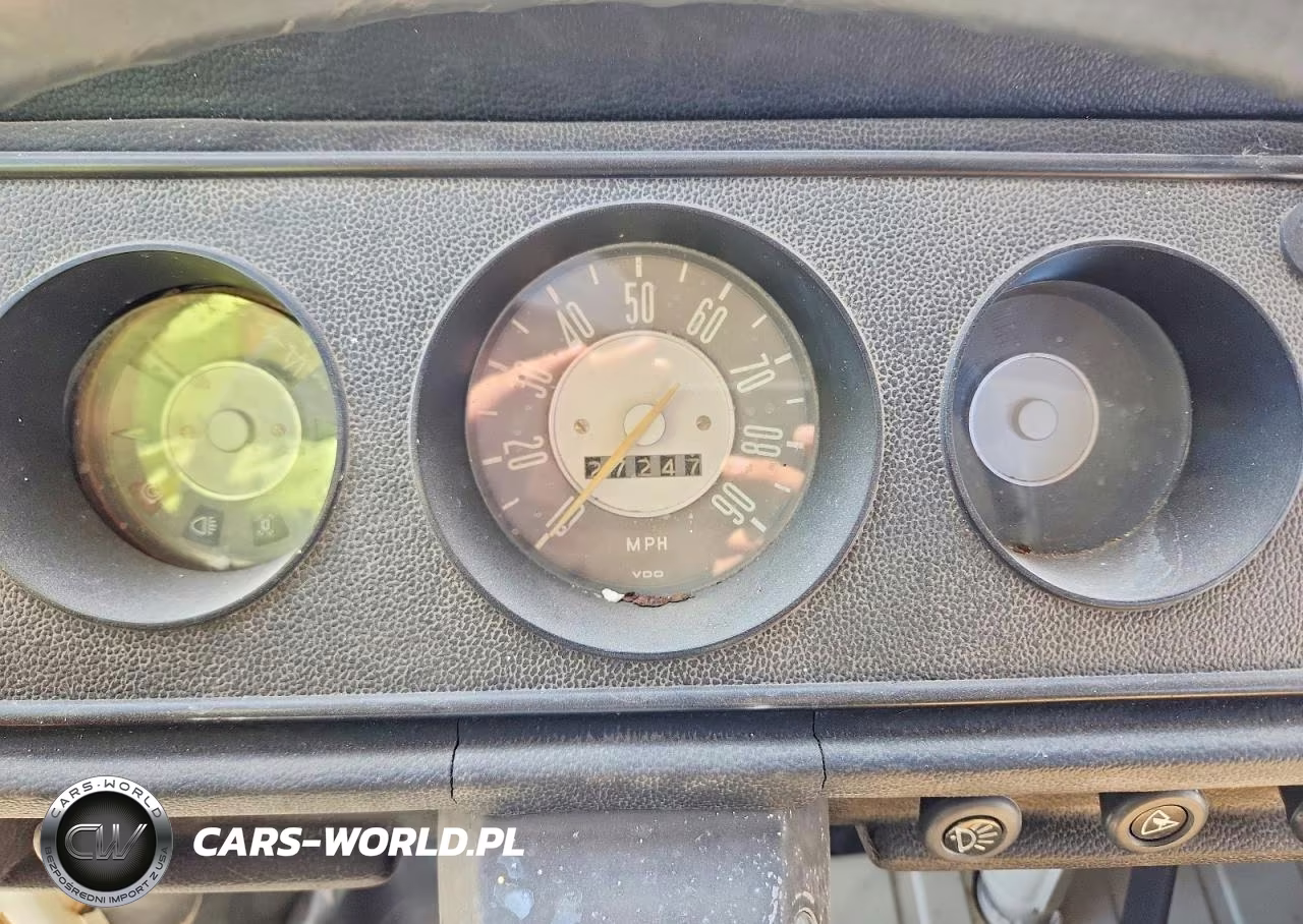 1969 Volkswagen Bus VIN:239025036 - 9