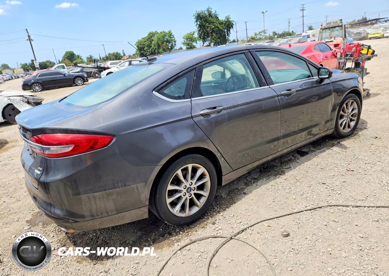 2017 Ford Fusion Se VIN:3FA6P0HD6HR123798 - 3