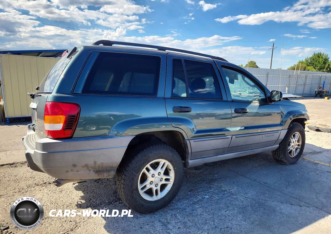 2002 Jeep Grand Cherokee Laredo VIN:1J8GW48N12C242102 - 3