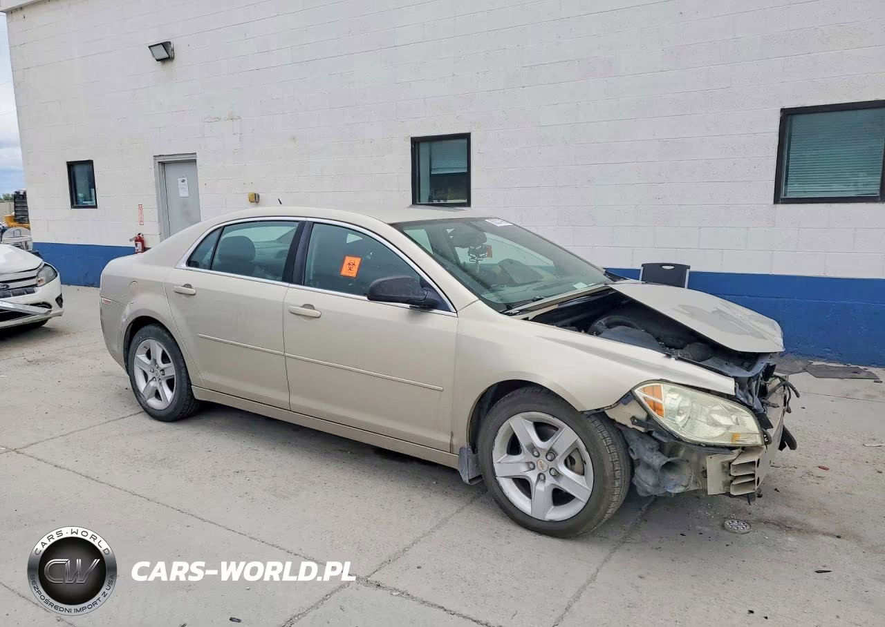 2011 Chevrolet Malibu Ls VIN:1G1ZB5E13BF158325 - 4