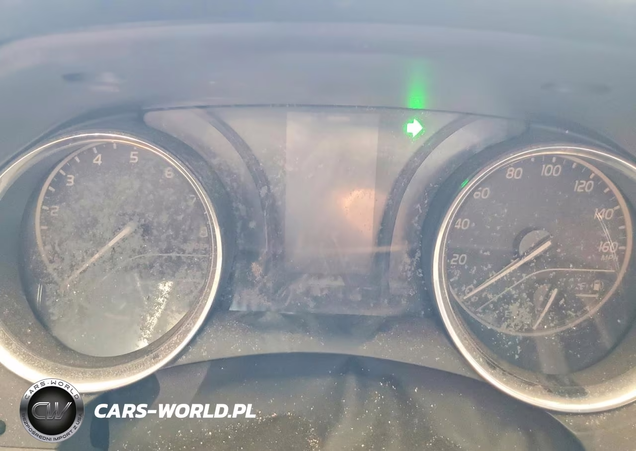 2019 Toyota Camry Le VIN:4T1B11HK2KU699625 - 9