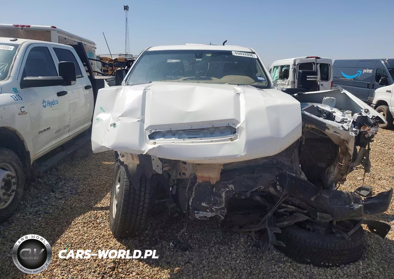 2021 Chevrolet Silverado C3500 VIN:1GB4WRE76MF135680 - 5