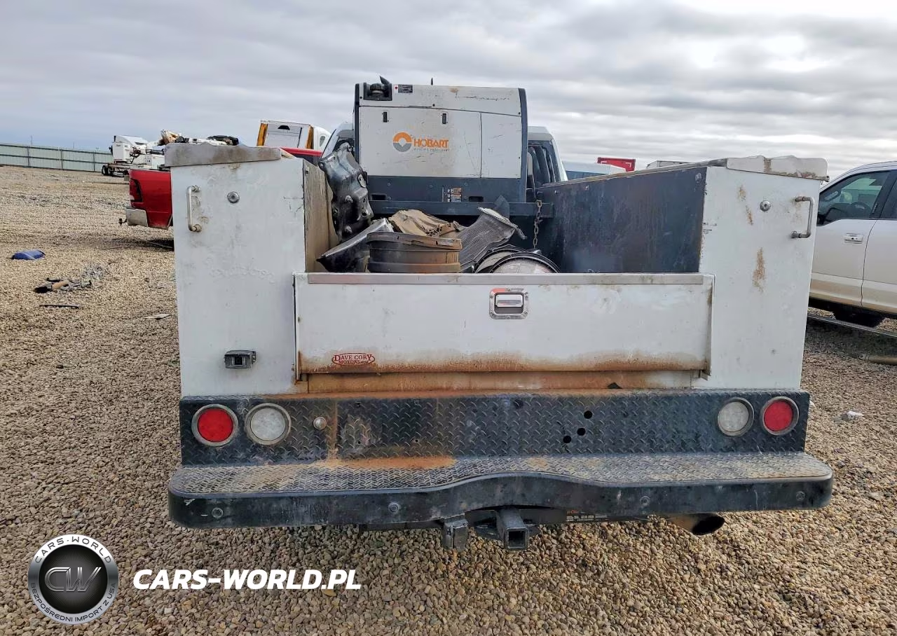 2021 Chevrolet Silverado C3500 VIN:1GB4WRE76MF135680 - 6