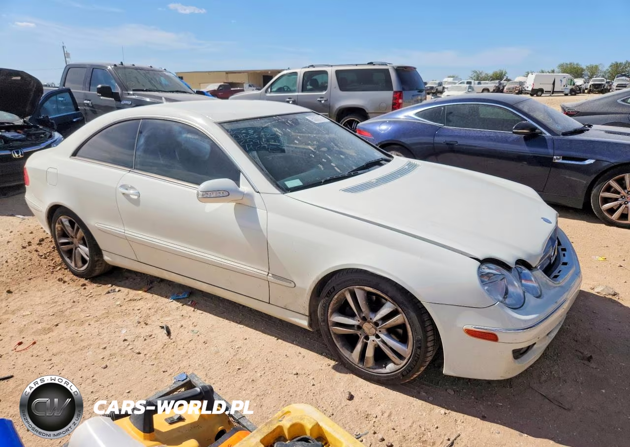 2009 Mercedes-Benz Clk 350 VIN:WDBTJ56H99F259521 - 4