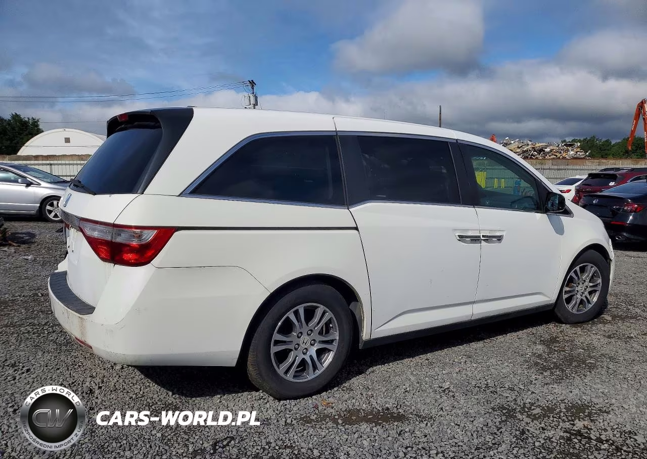 2012 Honda Odyssey Exl VIN:5FNRL5H64CB001775 - 3