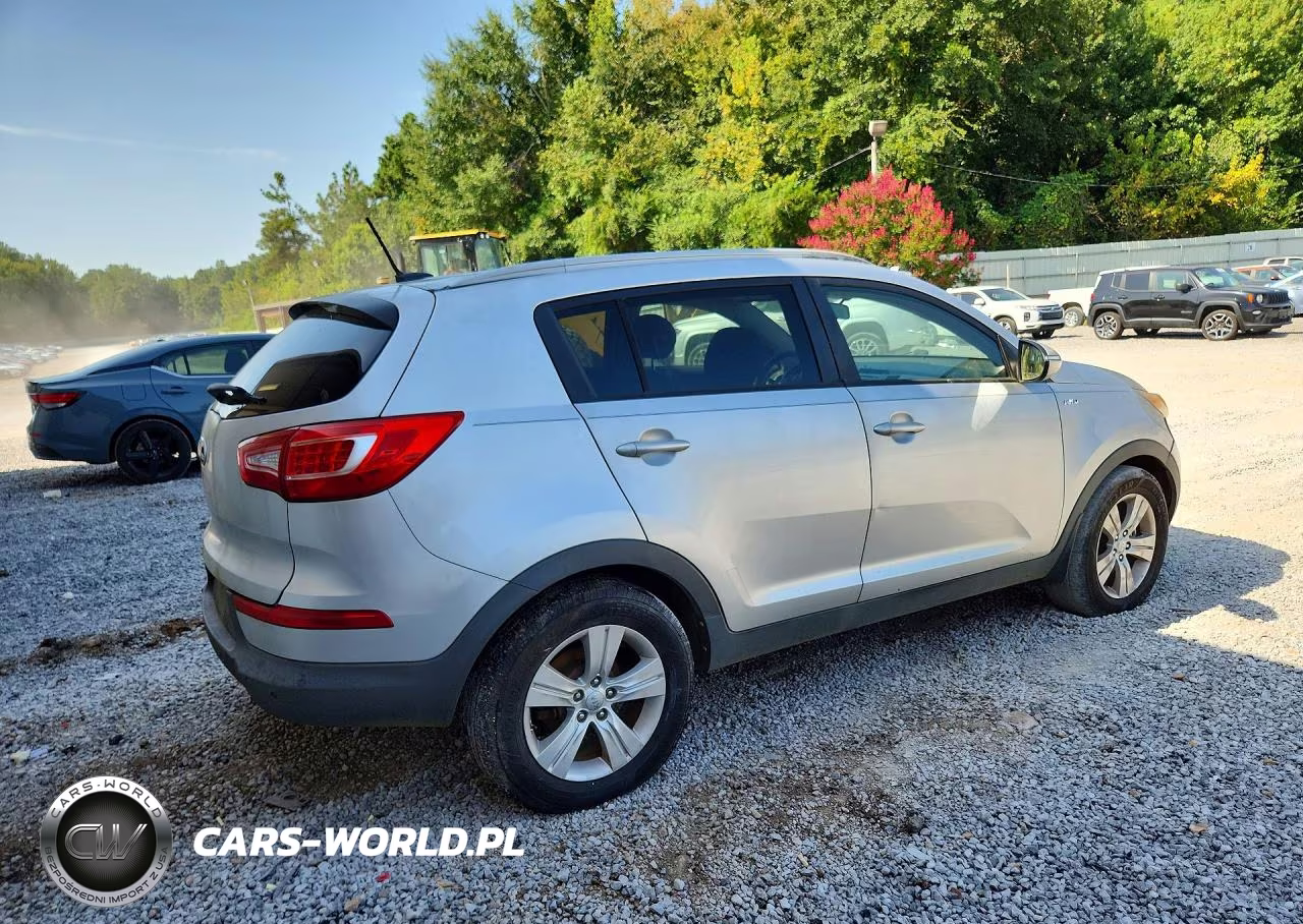 2013 Kia Sportage Lx VIN:KNDPBCA24D7355969 - 3