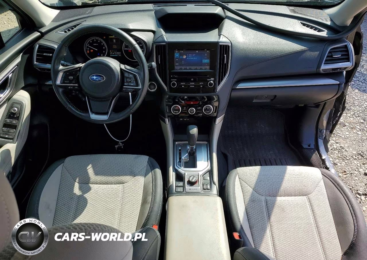 2019 Subaru Forester Premium VIN:JF2SKAGC4KH566239 - 8