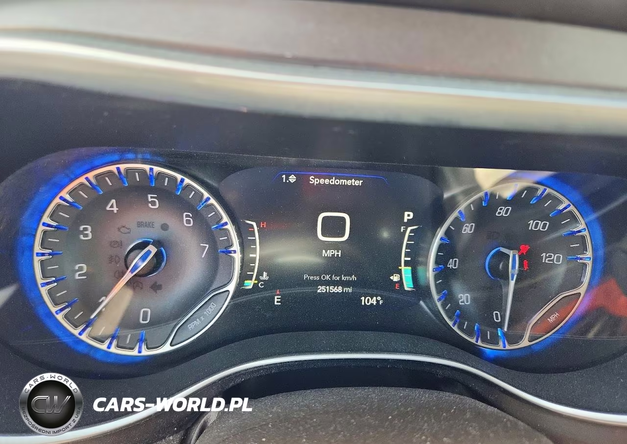 2017 Chrysler Pacifica Touring L Plus VIN:2C4RC1EG4HR511318 - 9
