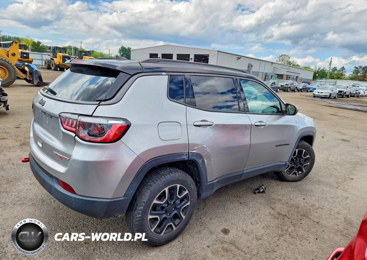 2021 Jeep Compass Trailhawk VIN:3C4NJDDB2MT571682 - 3