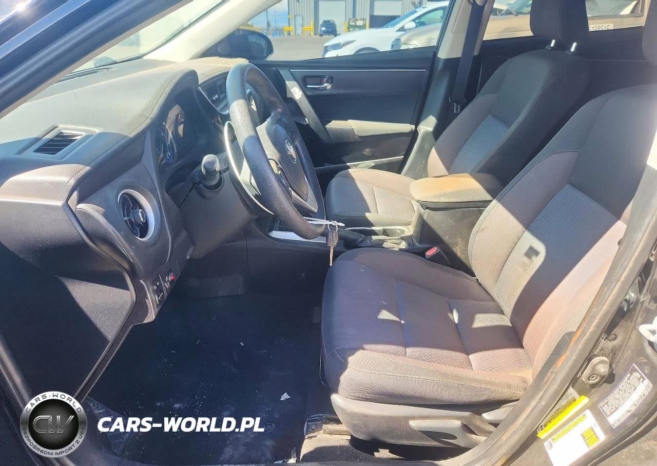 2017 Toyota Corolla Le VIN:5YFBURHE6HP650552 - 7