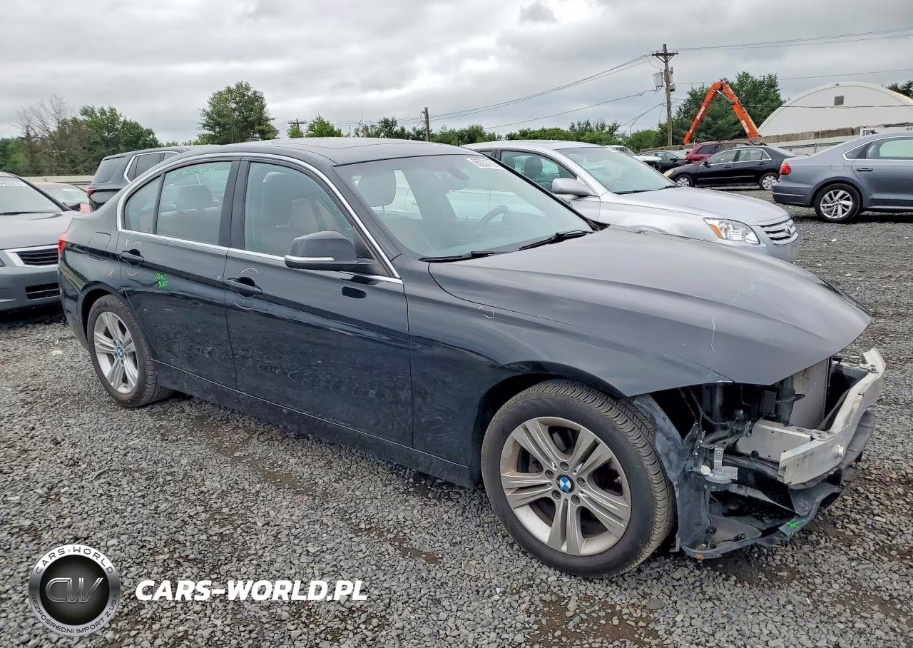 2017 BMW 330 Xi VIN:WBA8D9G58HNU61181 - 4