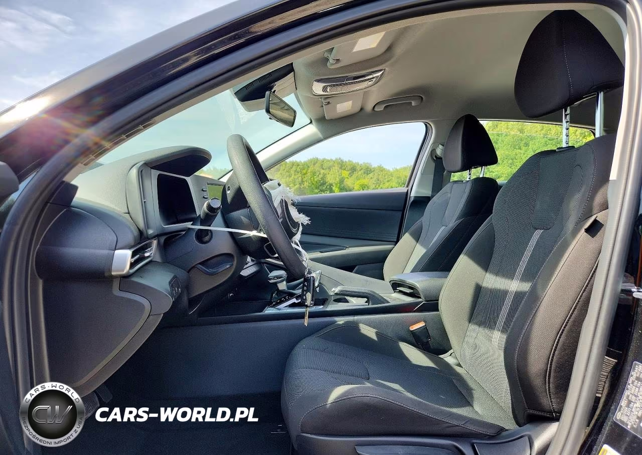 2025 Hyundai Elantra Se VIN:KMHLL4DG8SU951749 - 7