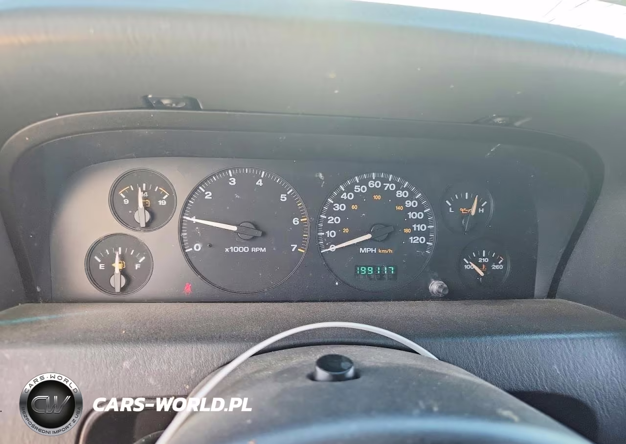 2002 Jeep Grand Cherokee Laredo VIN:1J4GW48S72C249997 - 9