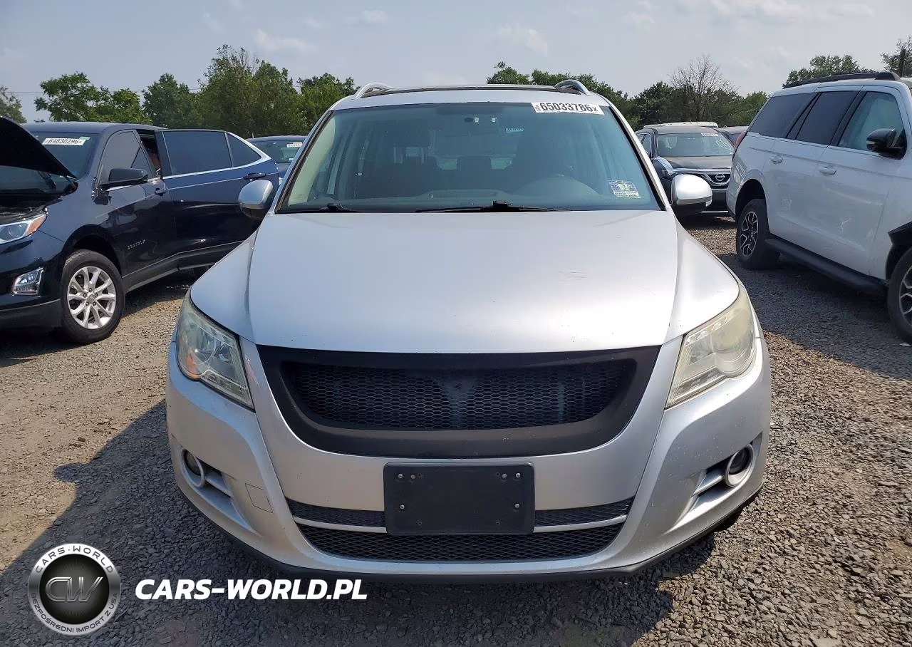 2011 Volkswagen Tiguan S VIN:WVGBV7AXXBW552468 - 5