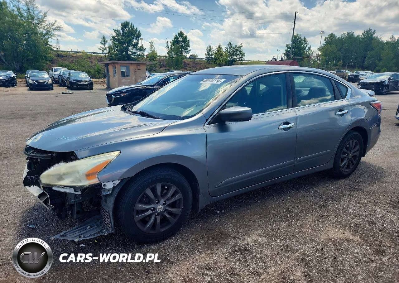 2015 Nissan Altima 2.5 S – zdjęcie 1 z 13
