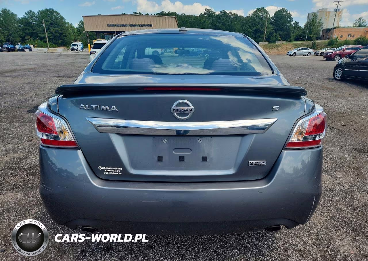 2015 Nissan Altima 2.5 S VIN:1N4AL3AP7FC467048 - 6