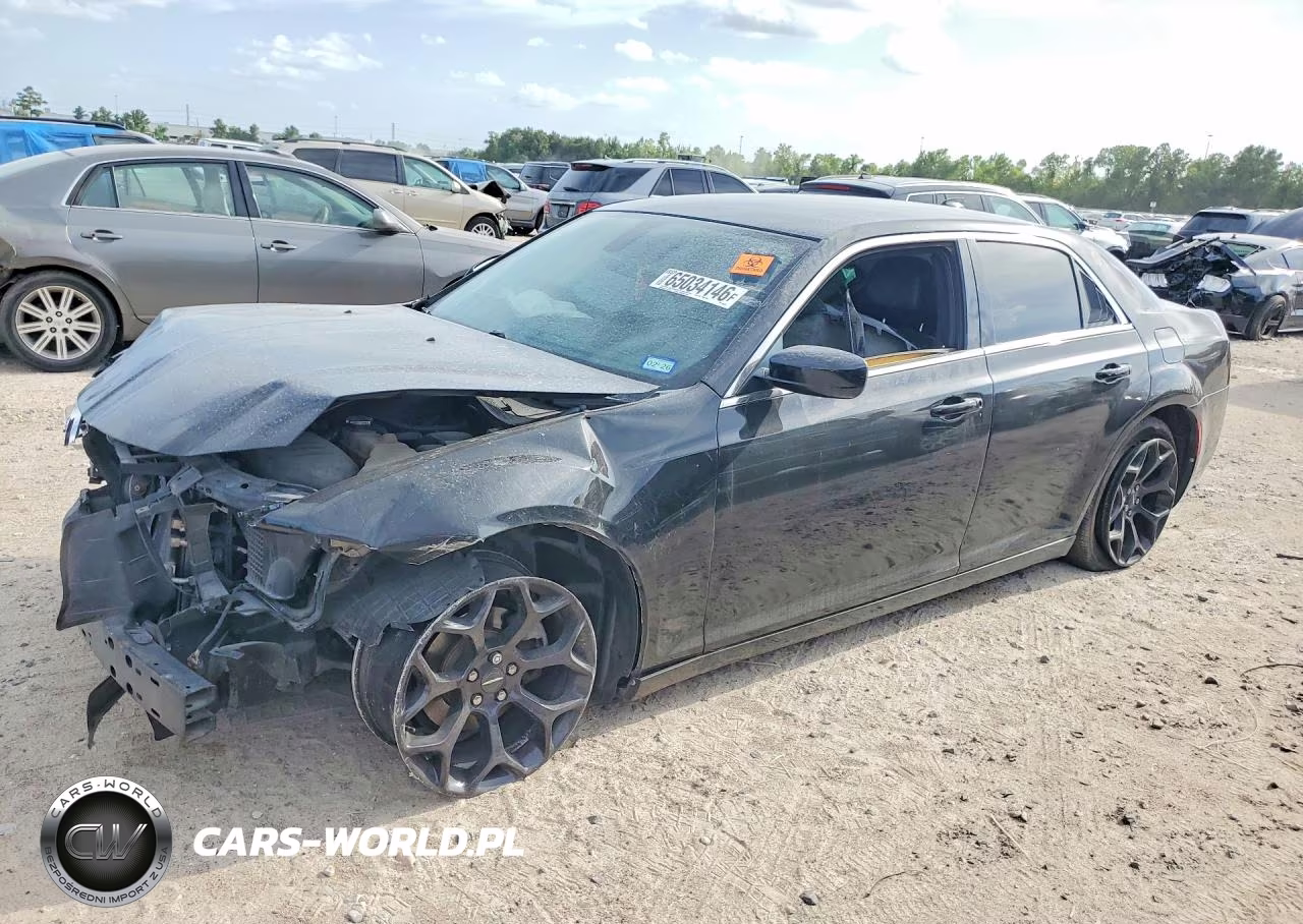 2017 Chrysler 300 Limited