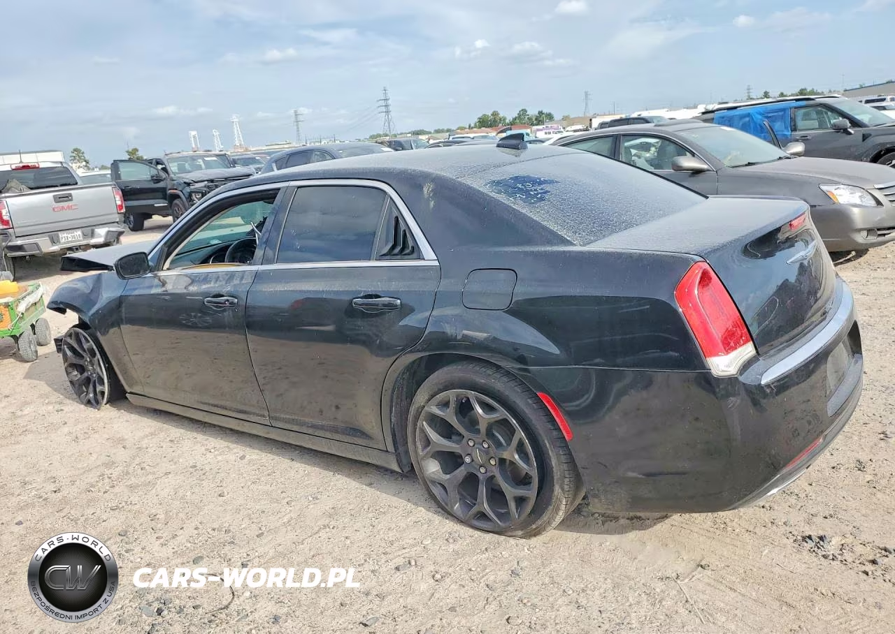 2017 Chrysler 300 Limited VIN:2C3CCAAG6HH662182 - 2