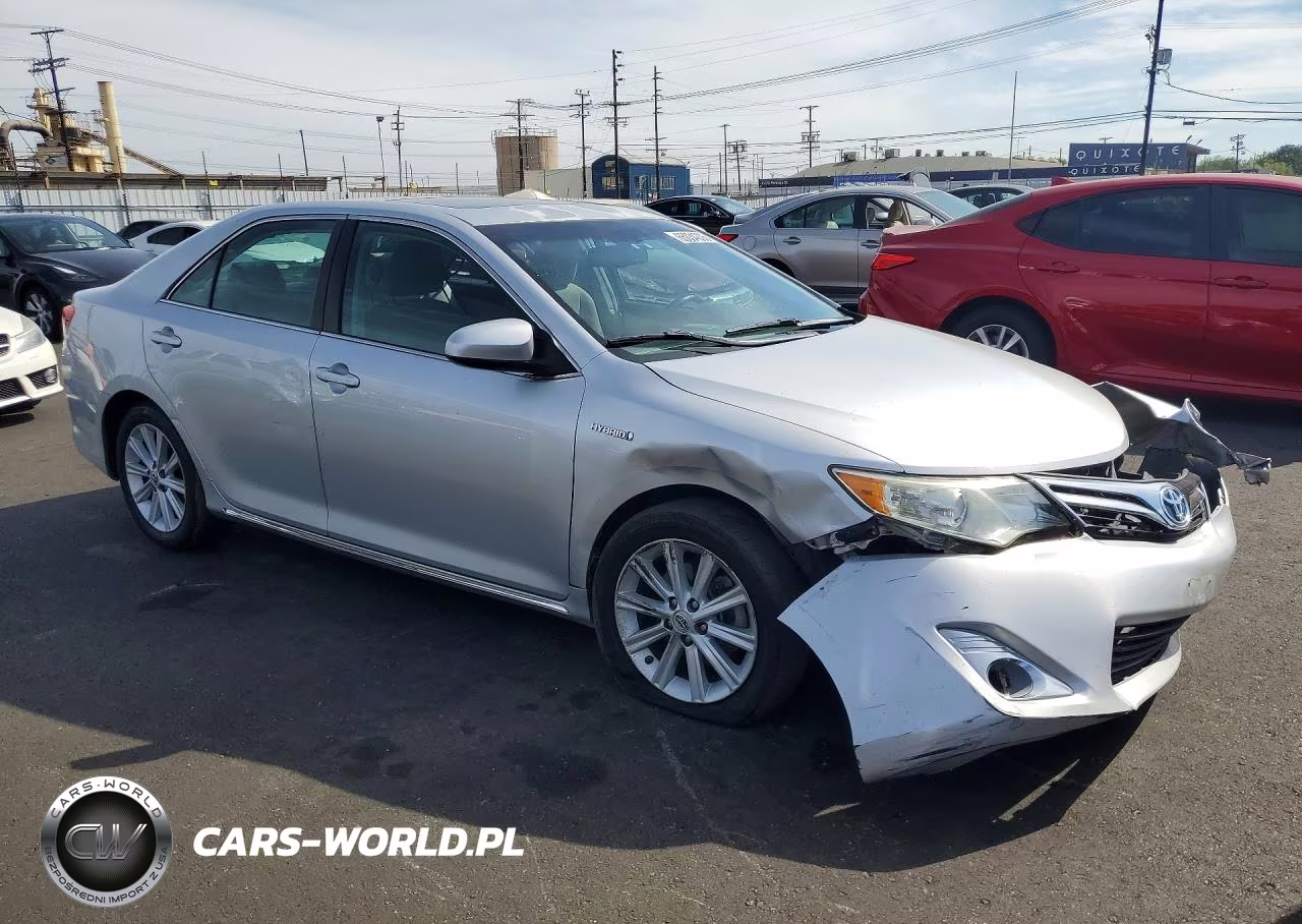 2013 Toyota Camry Hybrid Xle VIN:4T1BD1FK7DU083089 - 4