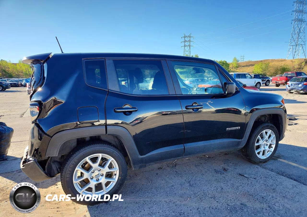 2023 Jeep Renegade Latitude VIN:ZACNJDB19PPP71591 - 3