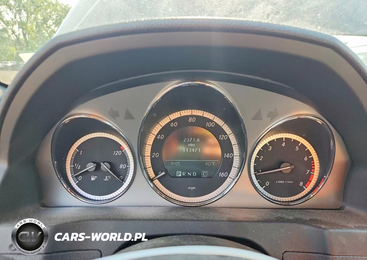 2010 Mercedes-Benz C 300 4Matic VIN:WDDGF8BB2AR128057 - 9